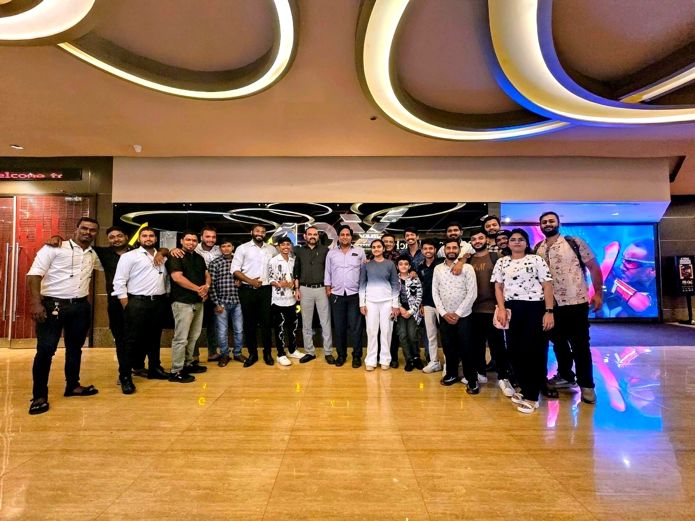 Dilip Gupta Dilip Gupta Founder Jmd Group Of Companies Businessman Finance Jmd Group Leader Ceo Mumbai